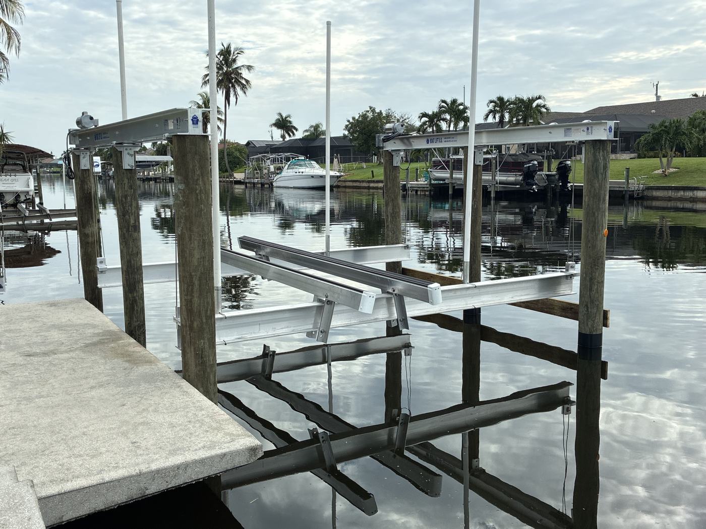 New boat lift ready on its pilings
