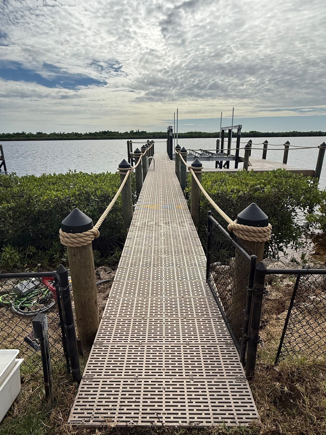 Mangrove walkway build