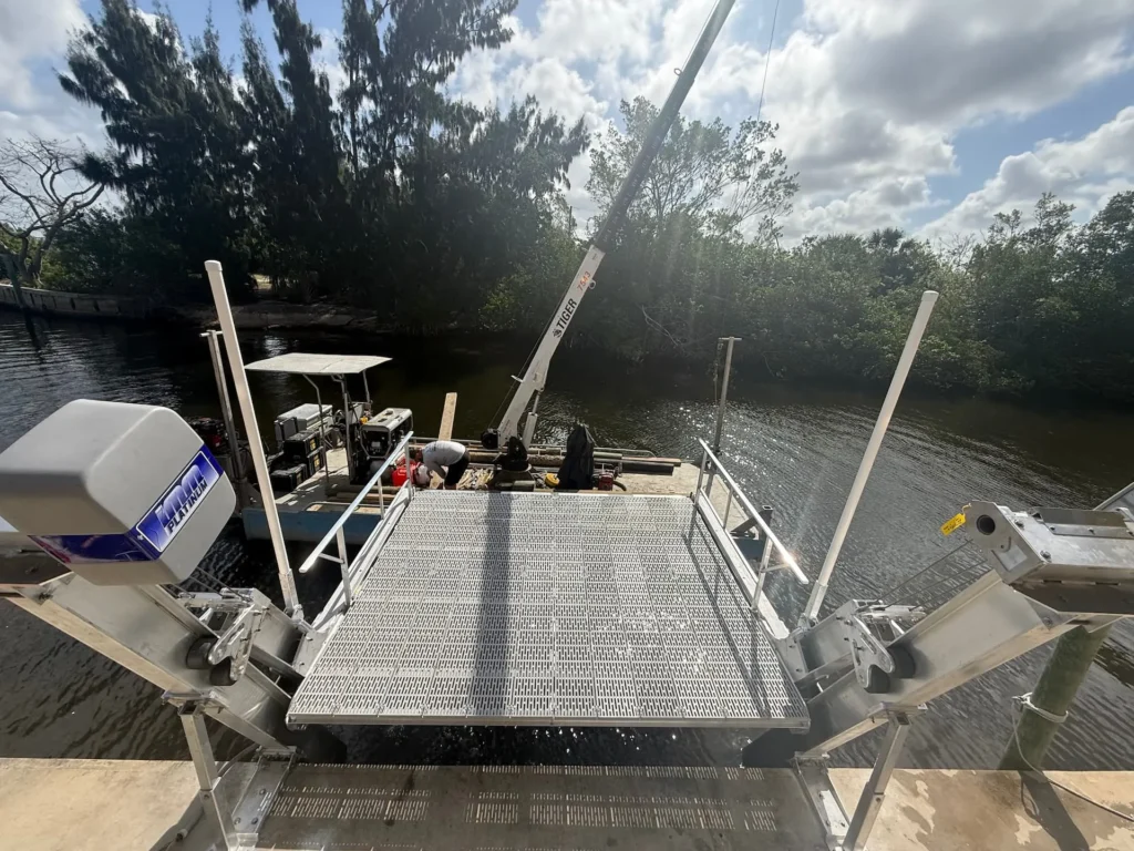 boat-lift-installation-with-dock-platform